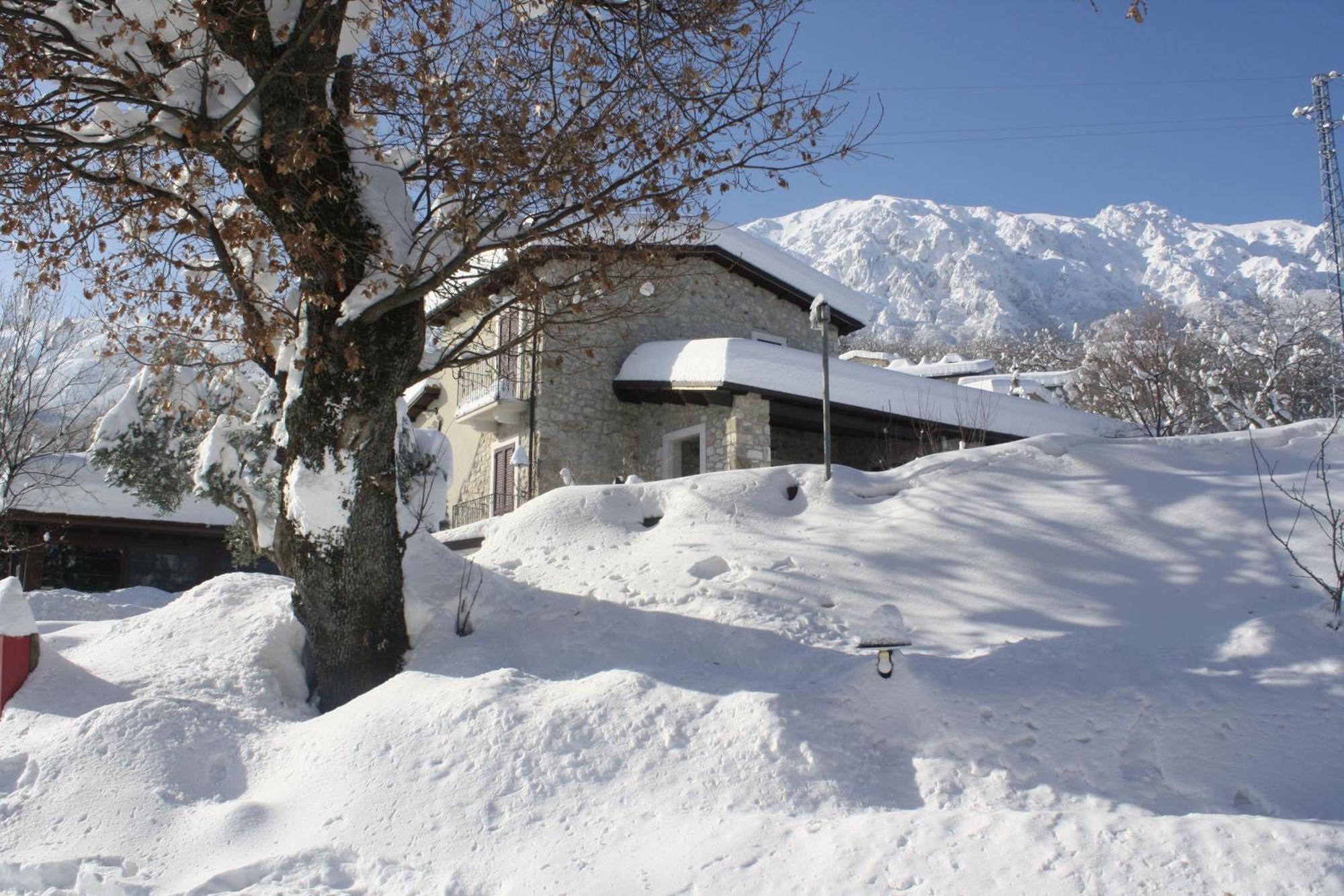 Locanda Del Barone Caramanico Terme Extérieur photo